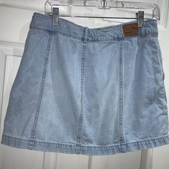 American Eagle Super Hi-Rise A-Line blue denim cotton skirt Sz 10 front pockets - Picture 2 of 5